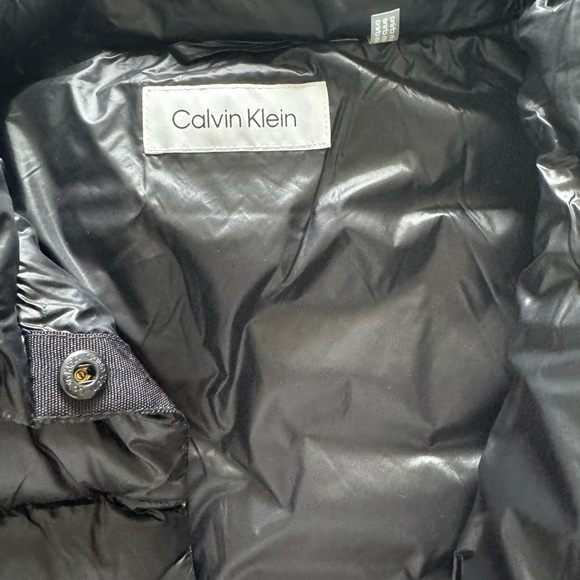 Black Puffer Jacket - Picture 4 of 5